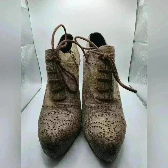 Fergie Footwear Gatsby Stone Hight Heels  Size 7 - Picture 1 of 8